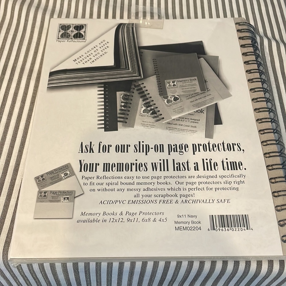 Paper Reflections Memory Book - NEW - Picture 2 of 2